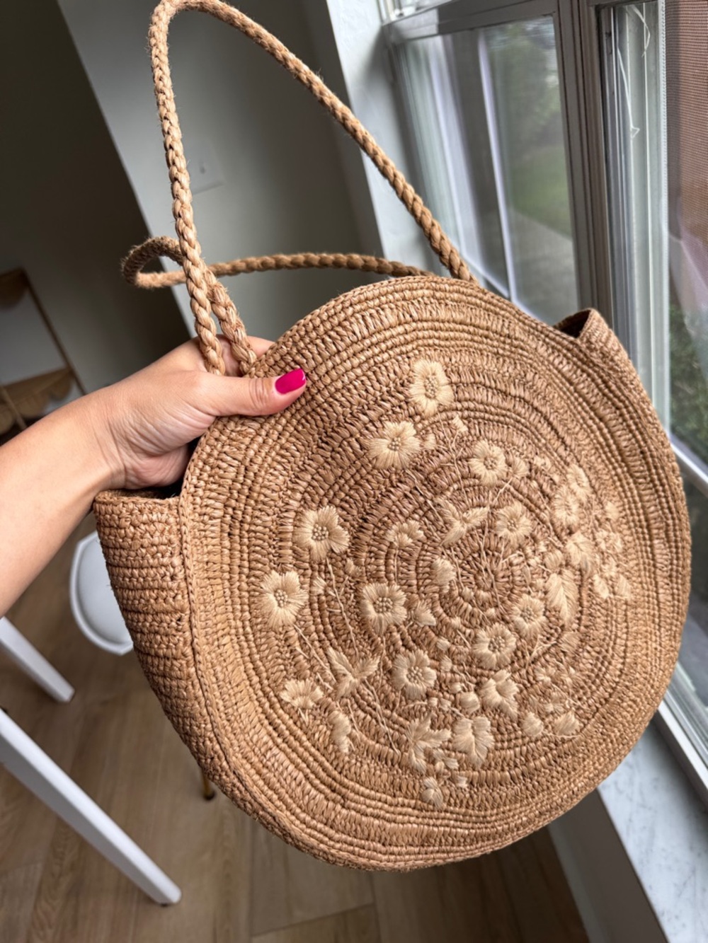 Sezane June Basket Natural Round Raffia Woven Tote Floral Embroidery - Picture 5 of 10